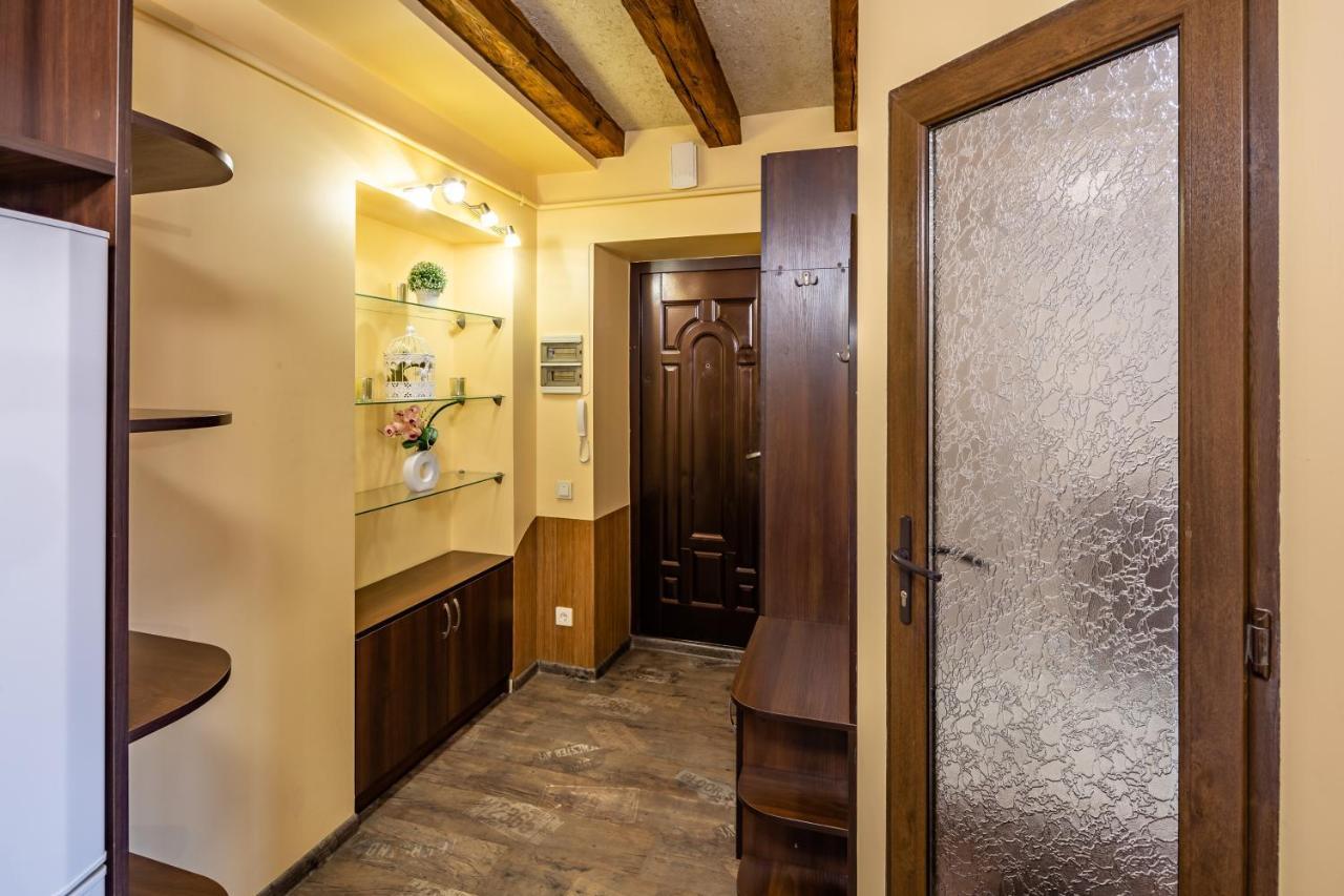 Alfa Apartments Rynok Square 18 Lviv Ngoại thất bức ảnh