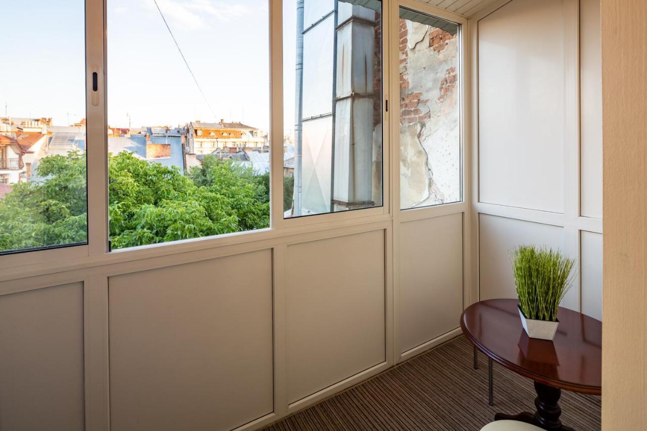 Alfa Apartments Rynok Square 18 Lviv Ngoại thất bức ảnh